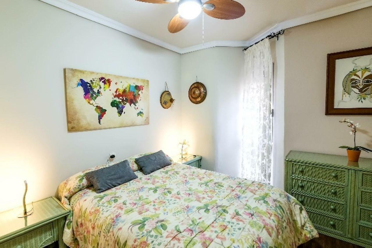 Apartamento Azahara กอร์โดบา ภายนอก รูปภาพ