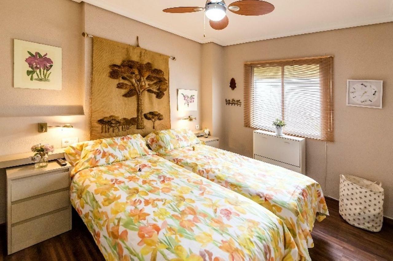 Apartamento Azahara กอร์โดบา ภายนอก รูปภาพ